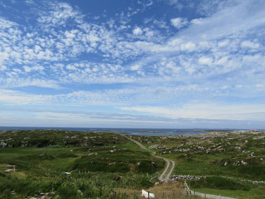 Appartement Furthest Point West à Galway Extérieur photo